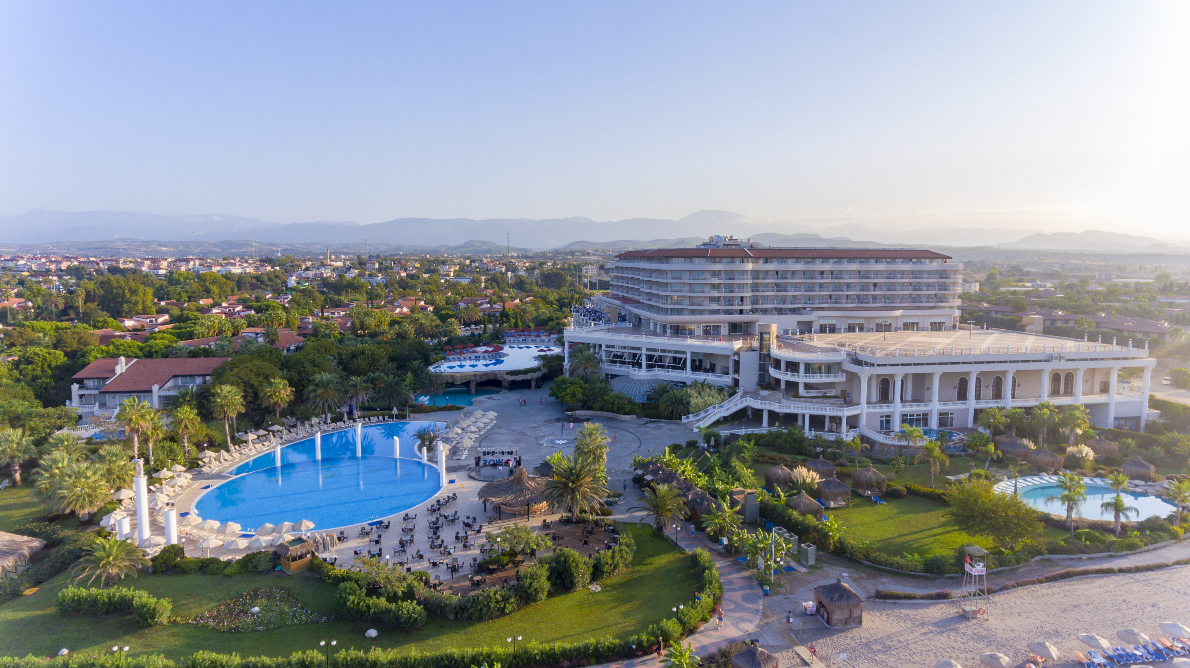 Starlight Resort Hotel